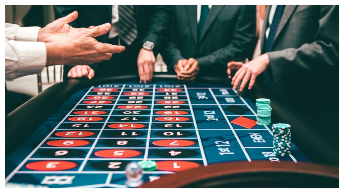 Si butta dalla nave da crociera