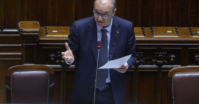 Strage Crans-Montana, il 7 gennaio un minuto di silenzio in tutte le scuole