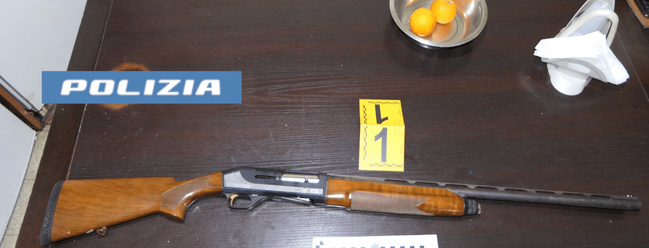 Catania, esplode un colpo di fucile e lo gambizza: un arresto della polizia