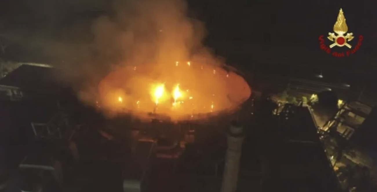 Incendio Cutuliscio Ciminiere Catania