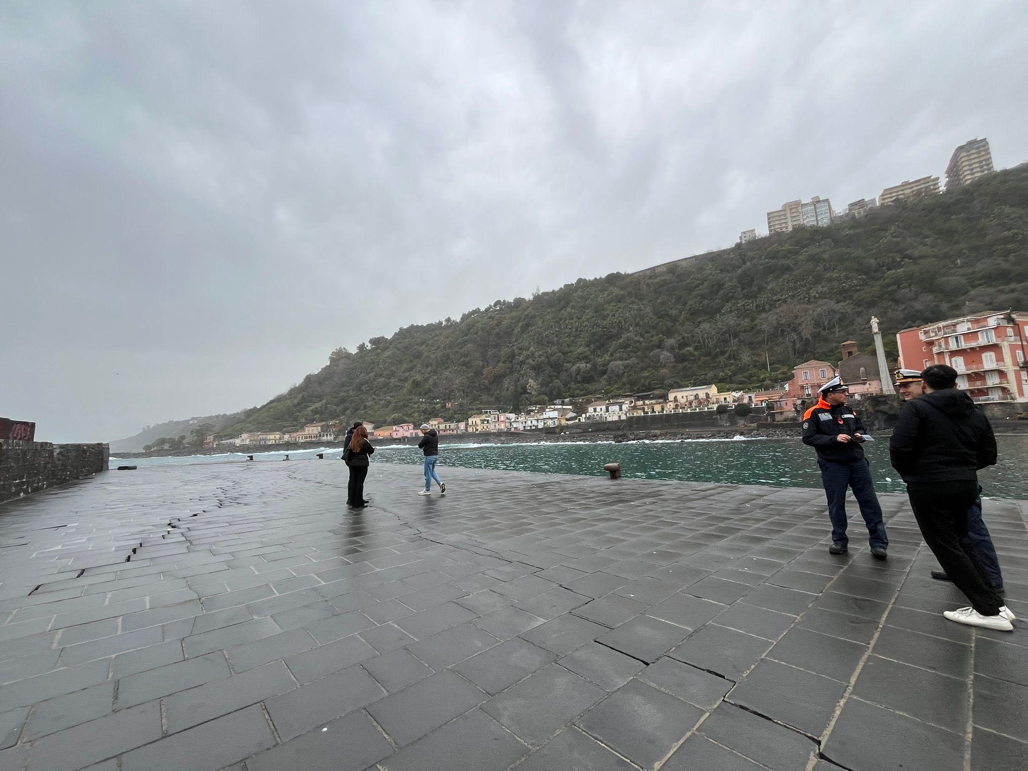 https://livesicilia.it/wp-content/uploads/2026/02/ciclone-acireale-harry.jpg