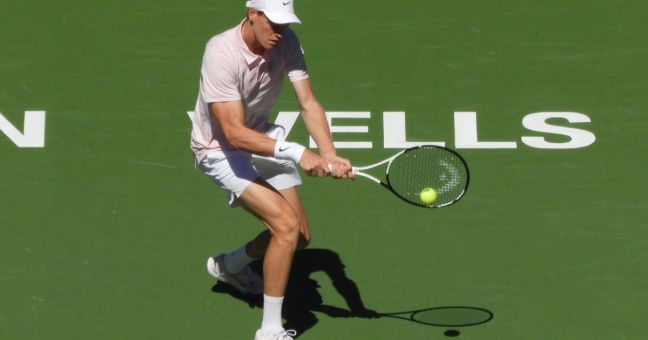 Sinner batte Zverev e vola in finale a Indian Wells