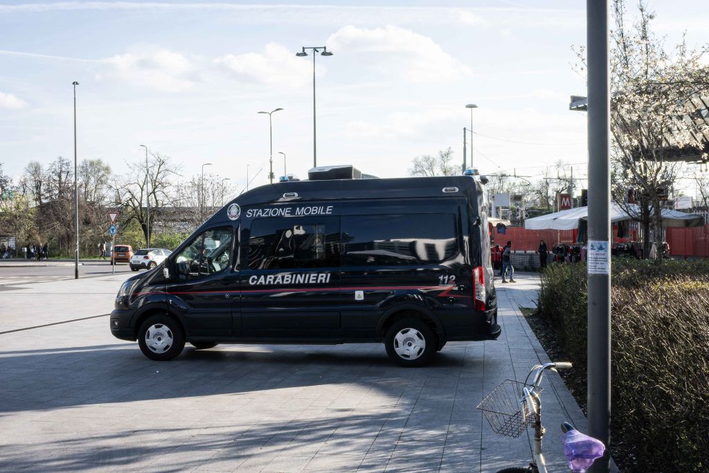 Trescore, professoressa accoltellata da studente. E’ grave. Valditara “Serve legge”