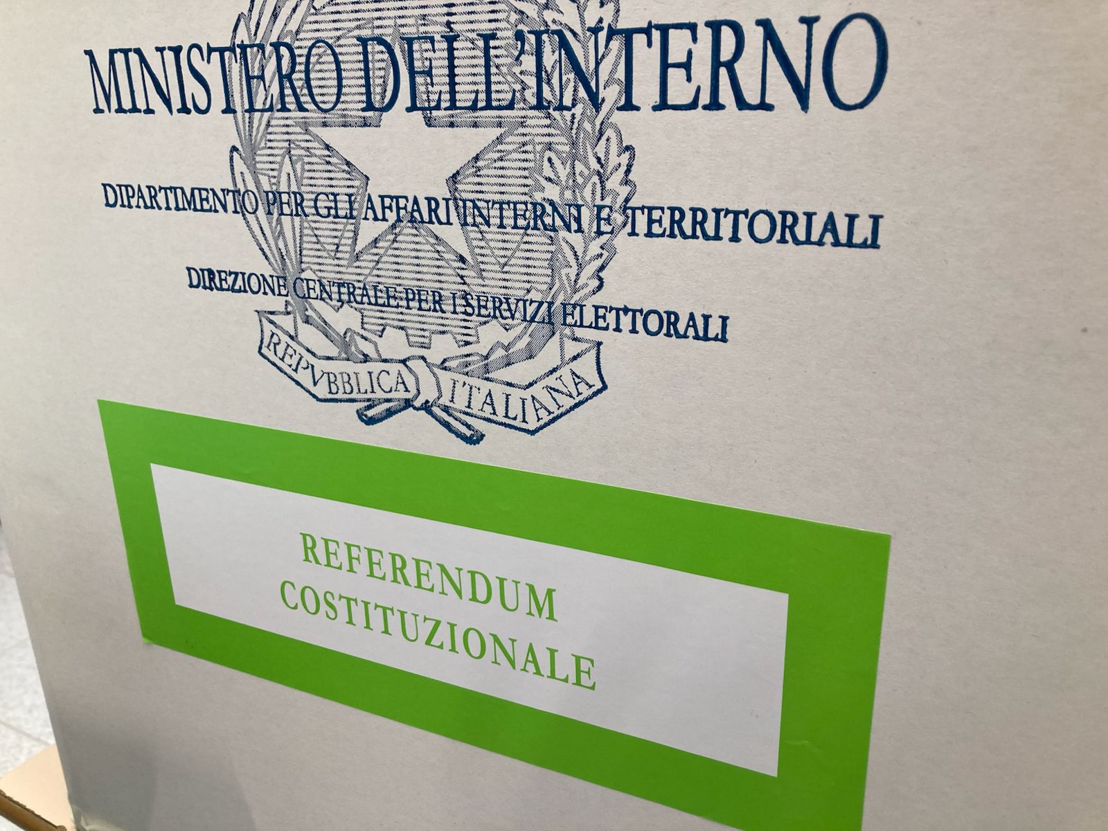 foto Referendum seggio catania