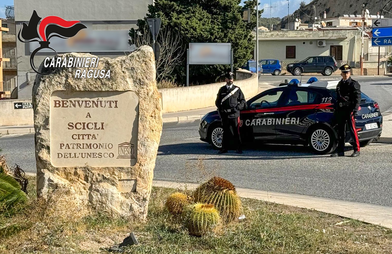 Scicli, banco di ortofrutta incendiato: denunciati una donna e il figlio