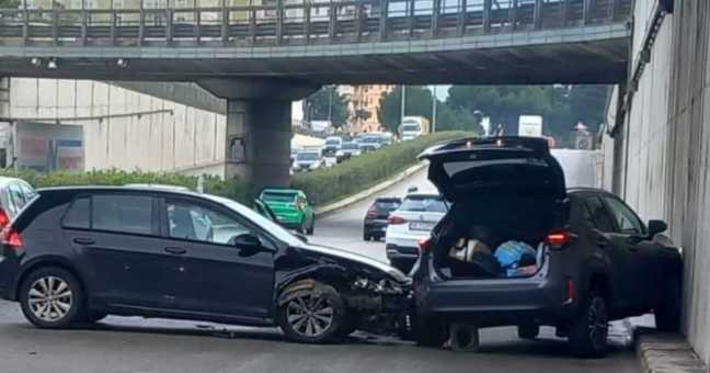 incidente viale regione