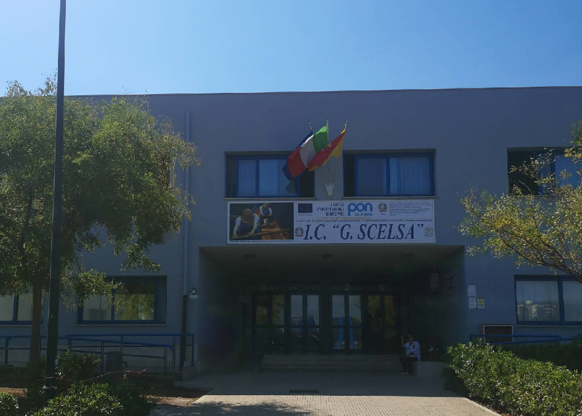 Palermo, tragedia al seggio per il referendum: morto uno scrutatore