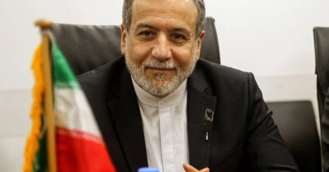 Iran, Araghchi “Non stiamo negoziando con gli Stati Uniti”