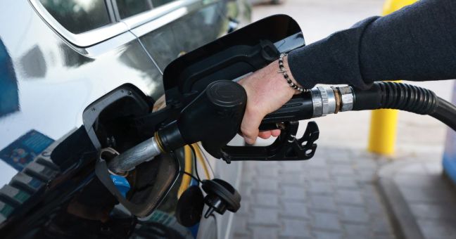 Carburanti, prorogato all’1 maggio il taglio delle accise