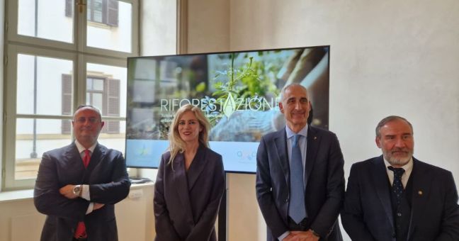 “RiforestAzione”, l’iniziativa del MASE con Axpo e Pulsee fa tappa a Torino