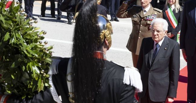 25 Aprile, Mattarella “La pace è il senso della Resistenza”