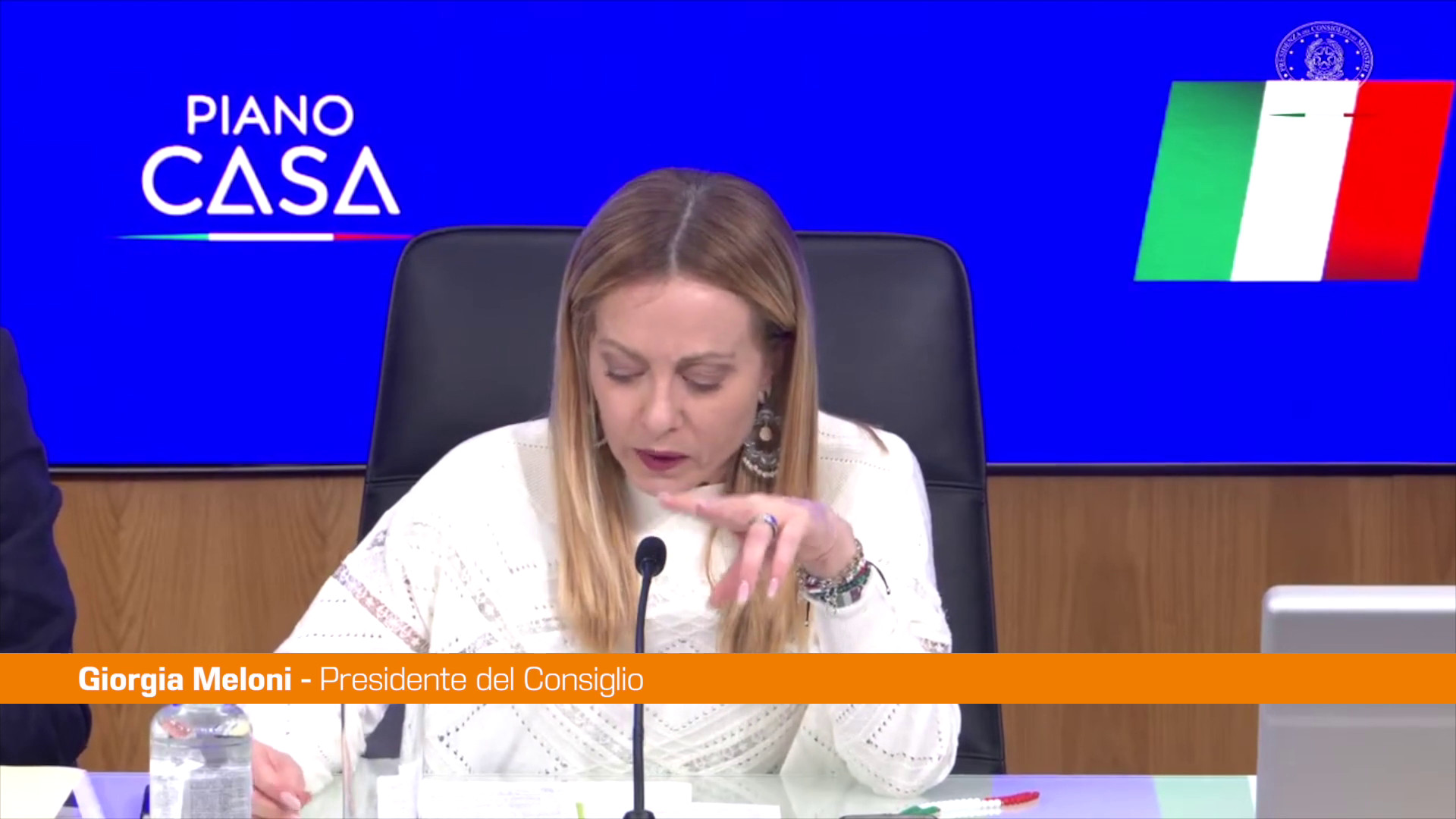 https://livesicilia.it/wp-content/uploads/2026/04/4nL0.jpg
