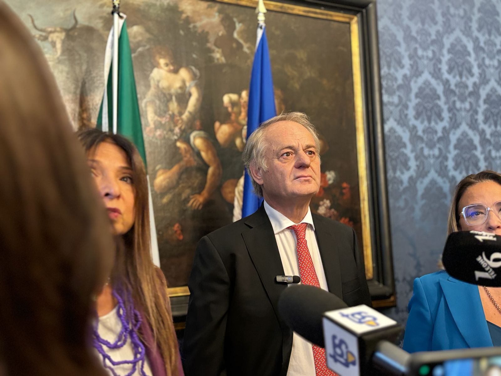 https://livesicilia.it/wp-content/uploads/2026/04/Antonello-cracolici.jpeg