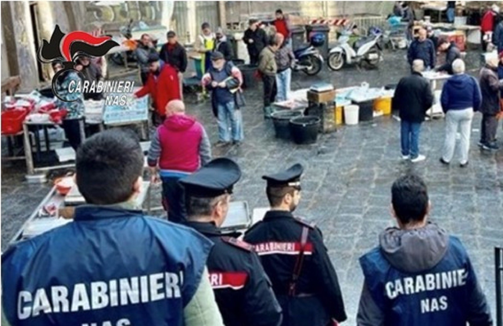 https://livesicilia.it/wp-content/uploads/2026/04/Carabinieri-Nas-mercato-ittico-Catania.jpg