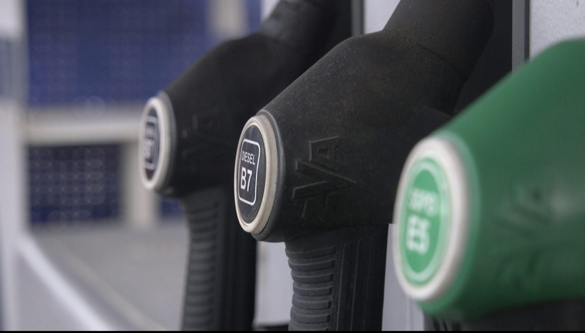Gasolio, il prezzo record sulla Messina-Palermo