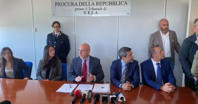 Frana Niscemi Procura di Gela