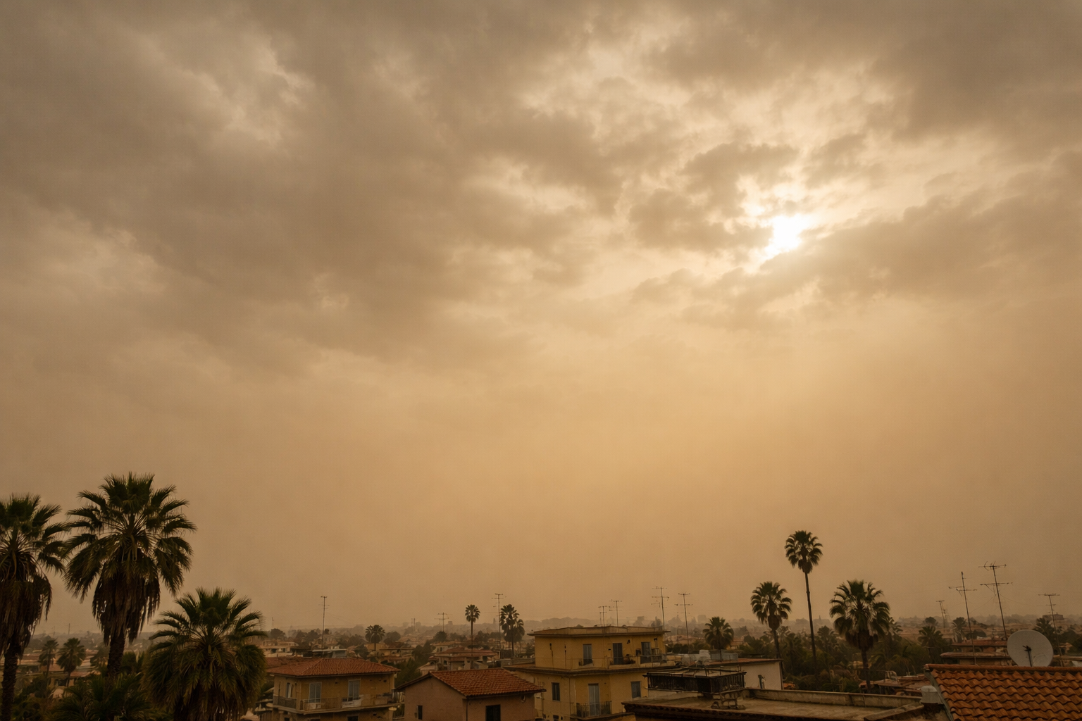 Scirocco e sabbia sahariana sulla Sicilia: occhio al “wash-out”