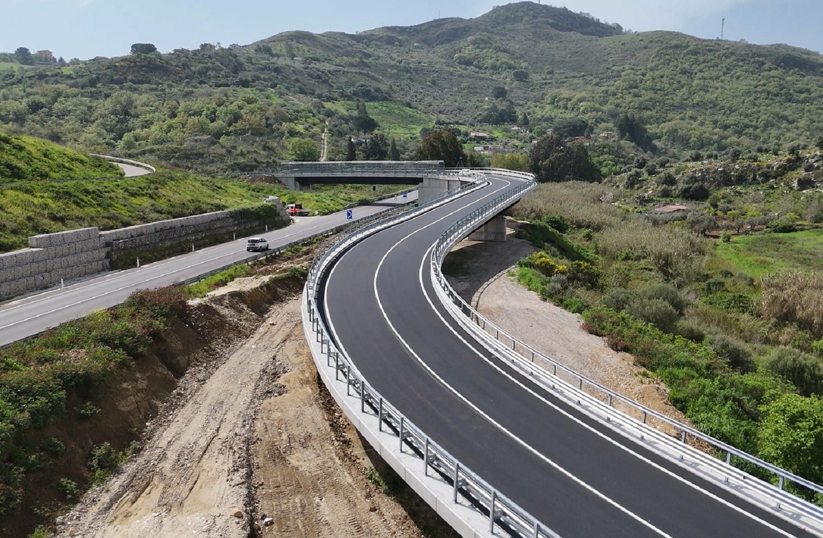 https://livesicilia.it/wp-content/uploads/2026/04/Svincolo-Baucina-Palermo-Agrigento.jpg