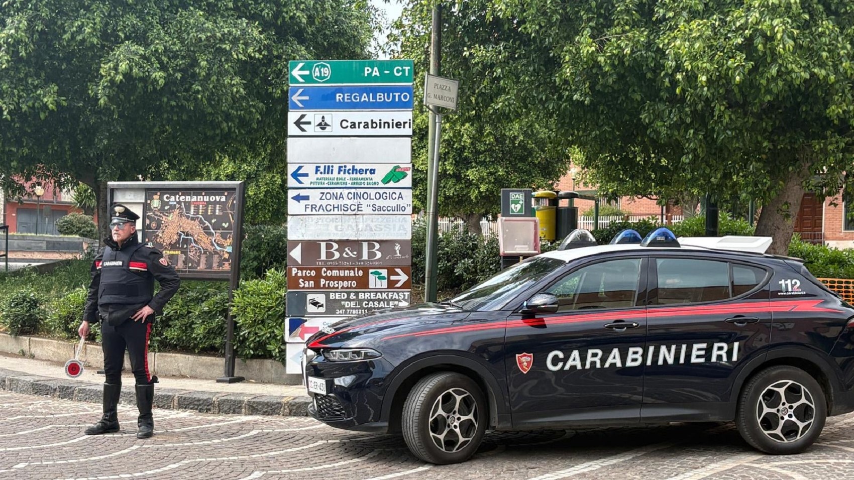https://livesicilia.it/wp-content/uploads/2026/04/carabinieri-Catenanuova.jpeg