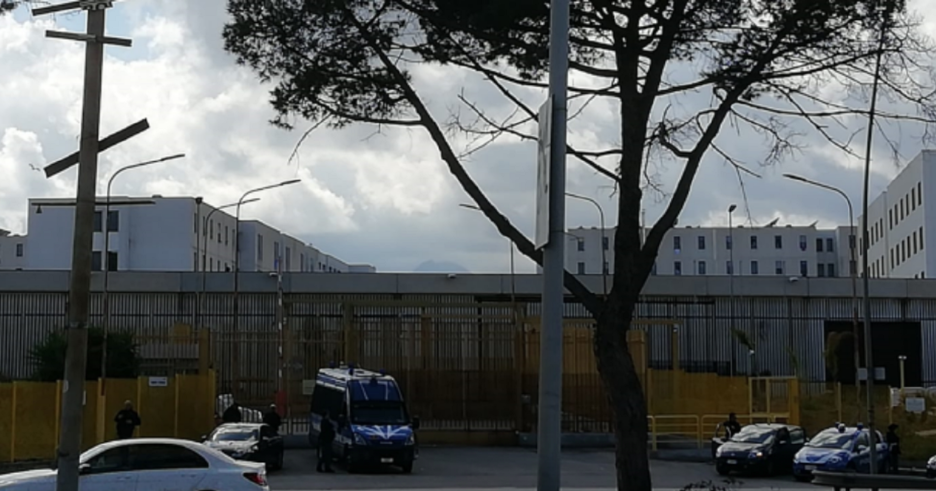 Droga, cellulari e violenza nel carcere Pagliarell