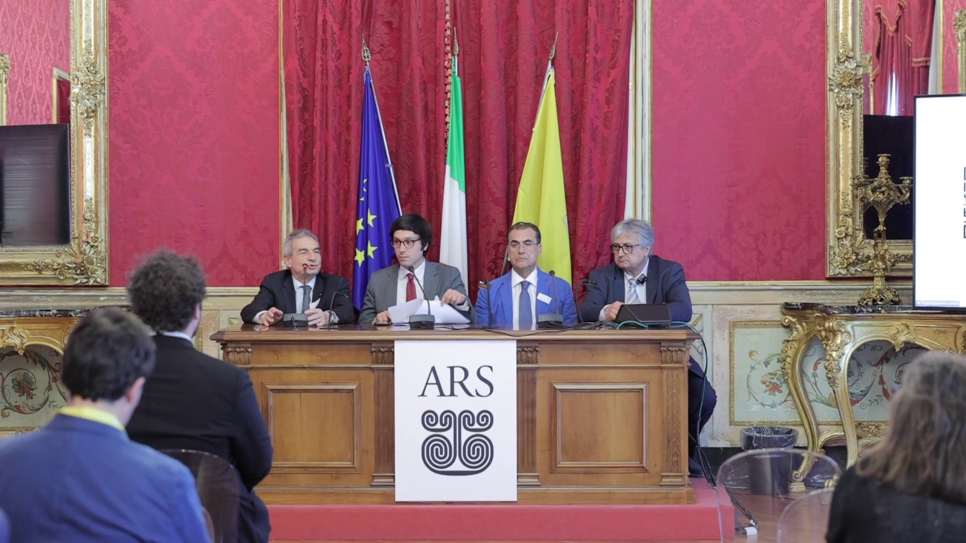 https://livesicilia.it/wp-content/uploads/2026/05/BG0x.jpg