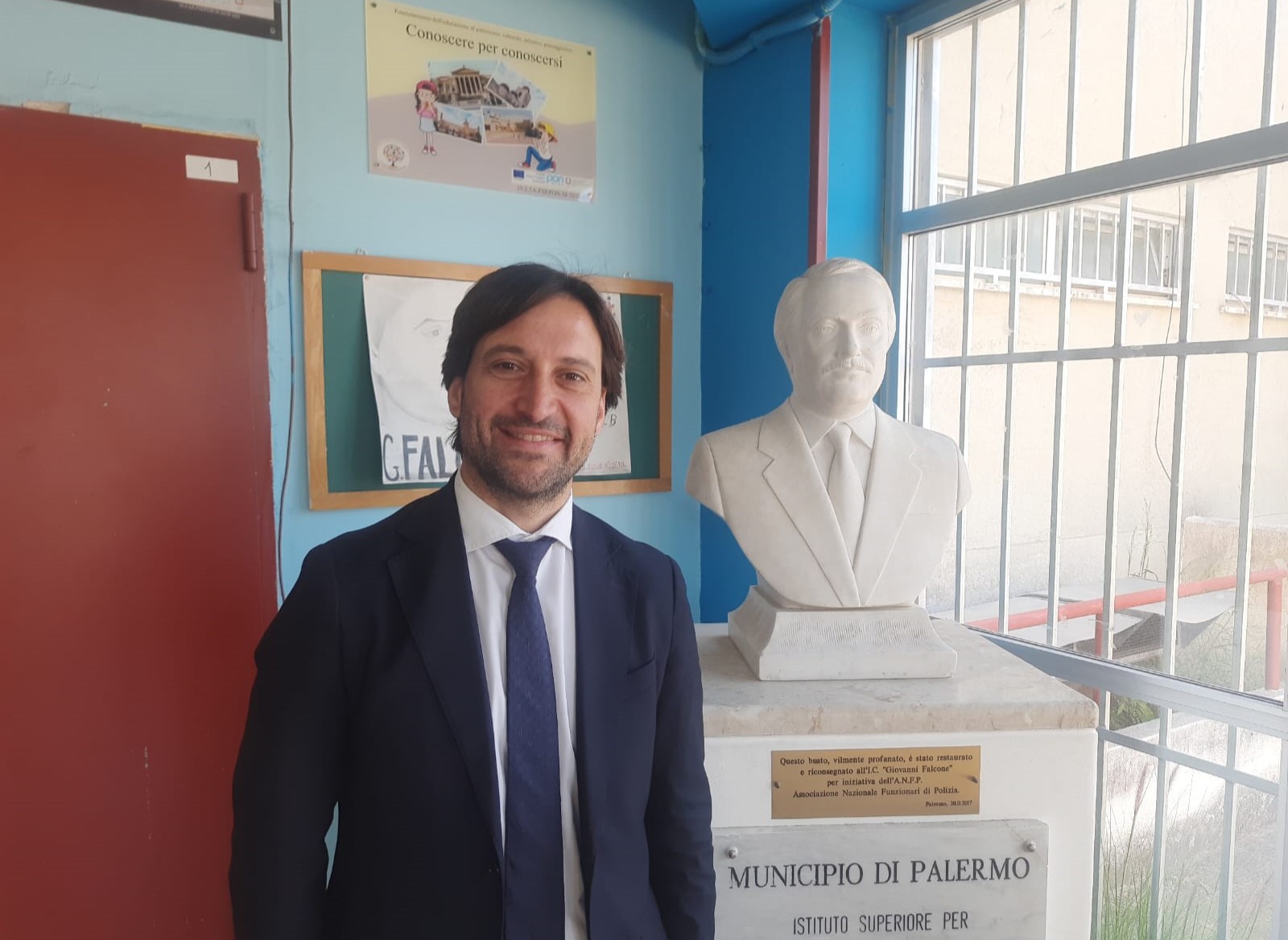 https://livesicilia.it/wp-content/uploads/2026/05/Ferrandelli-istituto-Falcone.jpeg