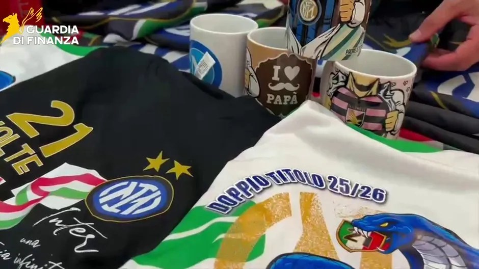 https://livesicilia.it/wp-content/uploads/2026/05/Gadget-Inter-contraffatti.webp