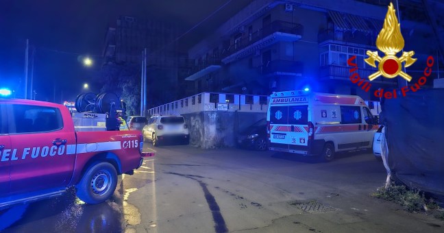 INCENDIO CATANIA