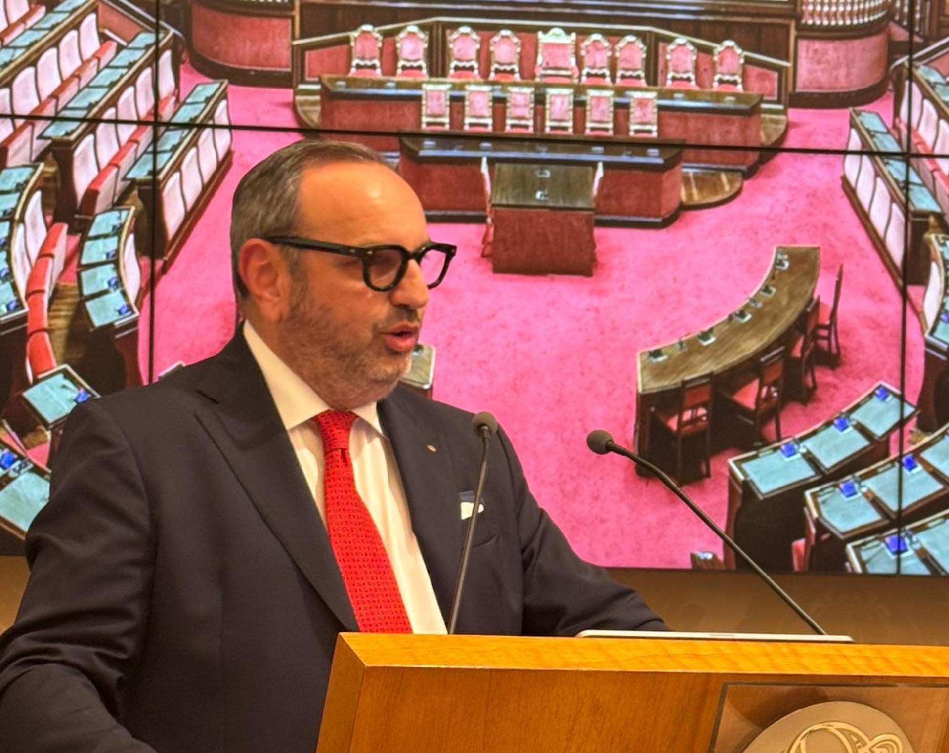 https://livesicilia.it/wp-content/uploads/2026/05/Il-presidente-di-Sicindustria-Luigi-Rizzolo.jpeg