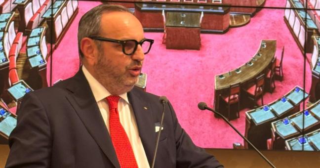 Il presidente di Sicindustria Luigi Rizzolo