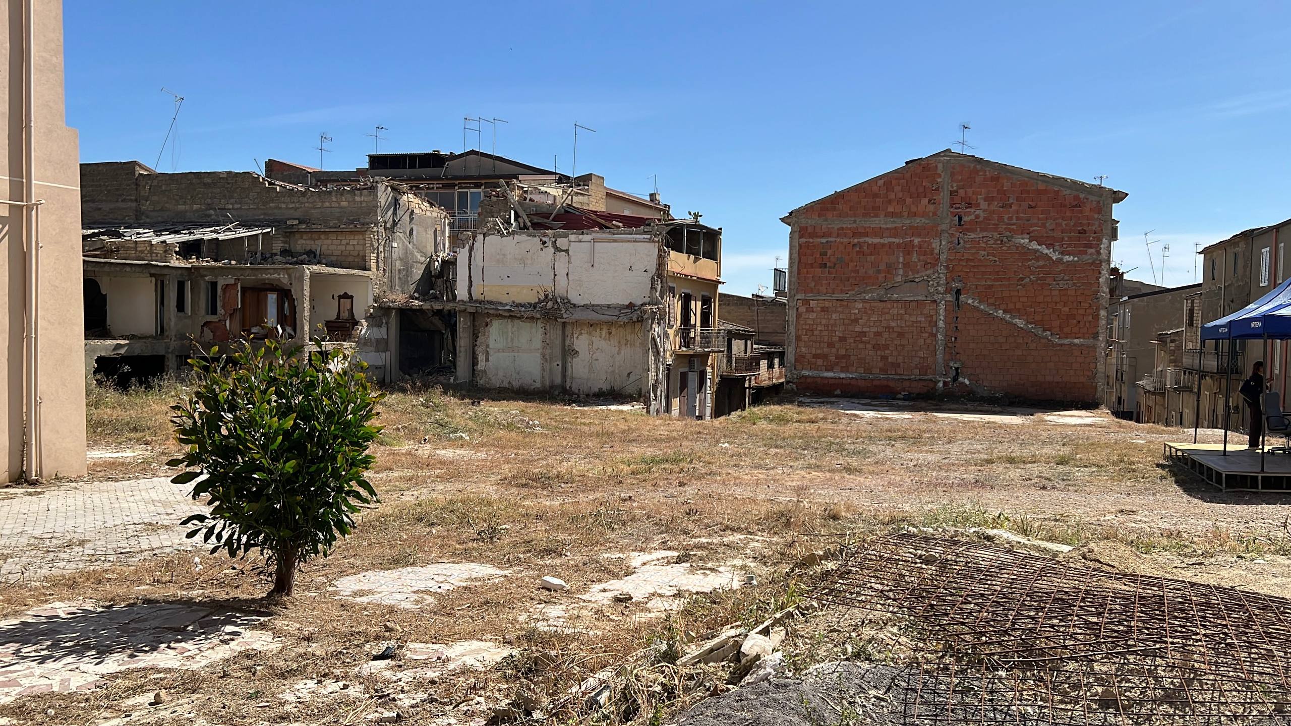 https://livesicilia.it/wp-content/uploads/2026/05/Ravanusa.jpg