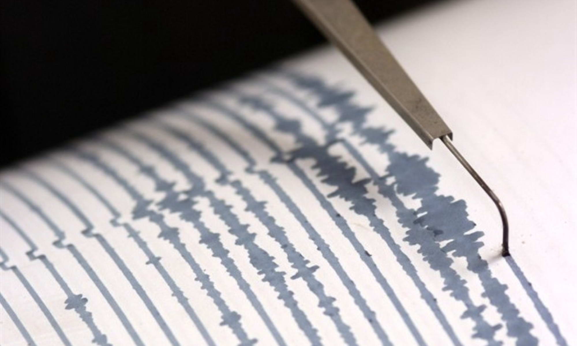 Napoli, forte scossa di terremoto di magnitudo 4.4