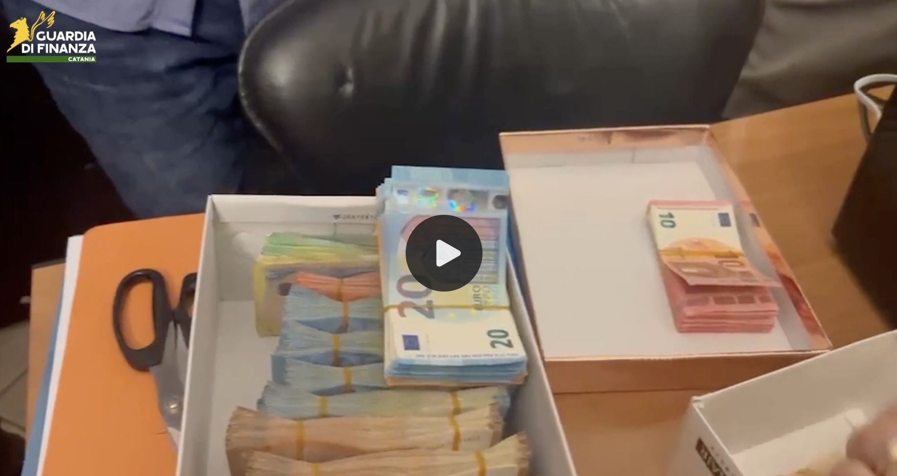 https://livesicilia.it/wp-content/uploads/2026/05/catania-bancarotta-commercialista.jpg