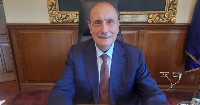 Renato schifani