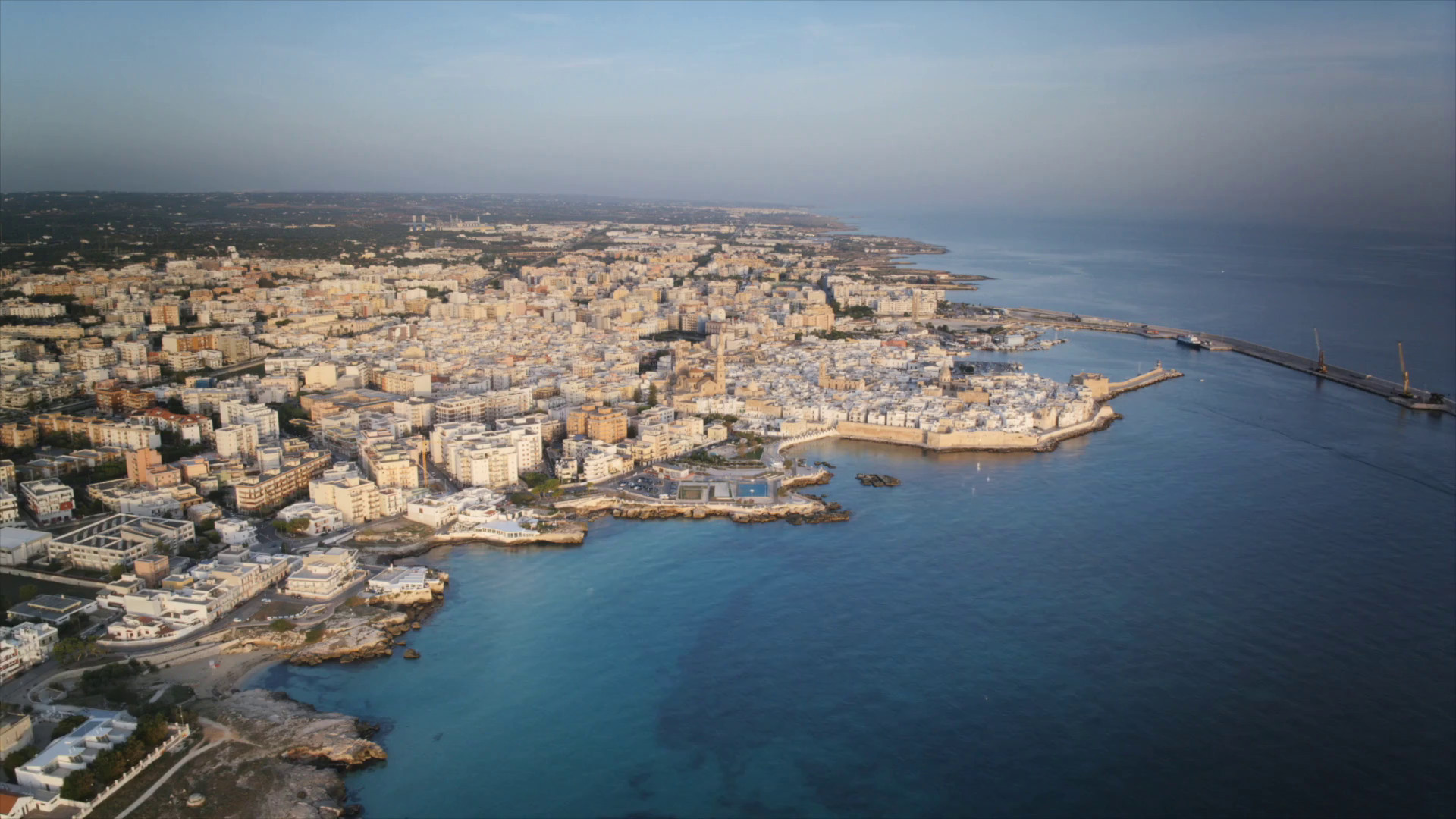 Com.It.Es Tunisia, Fratini “Troppi ostacoli per gli italiani all’estero”