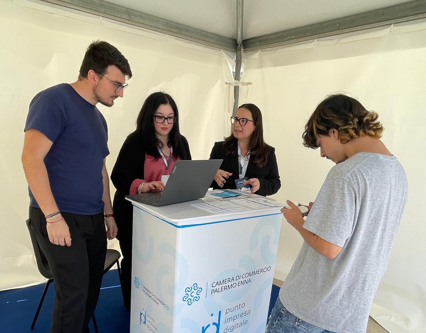 https://livesicilia.it/wp-content/uploads/2026/05/infopoint-piana-albanesi-1.jpg