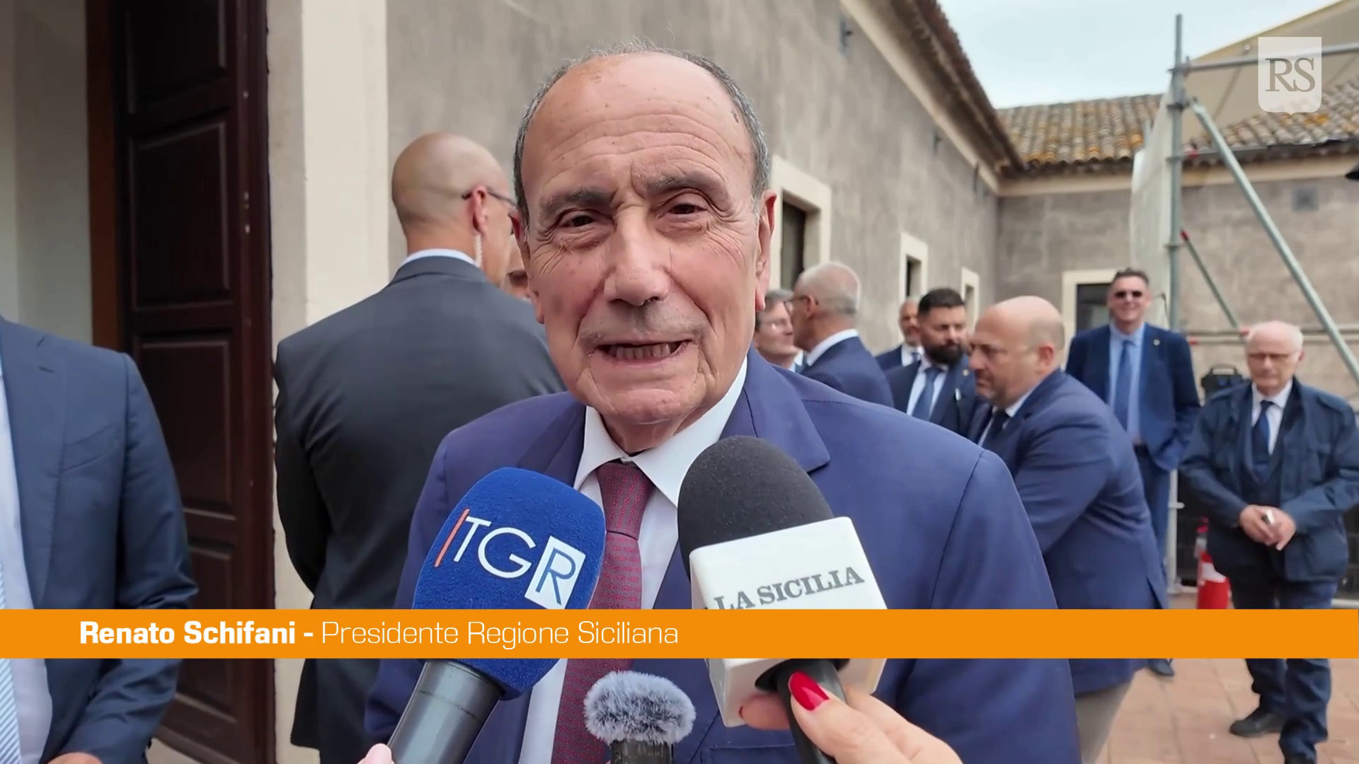 https://livesicilia.it/wp-content/uploads/2026/05/v6DM.jpg