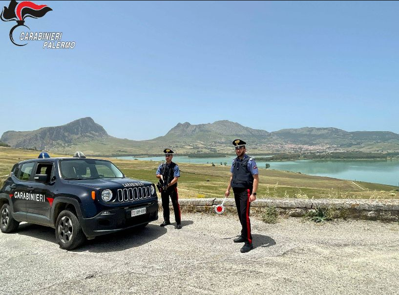 https://livesicilia.it/wp-content/uploads/2026/06/CARABINIERI-PIANA-DEGLI-ALBANESI.png