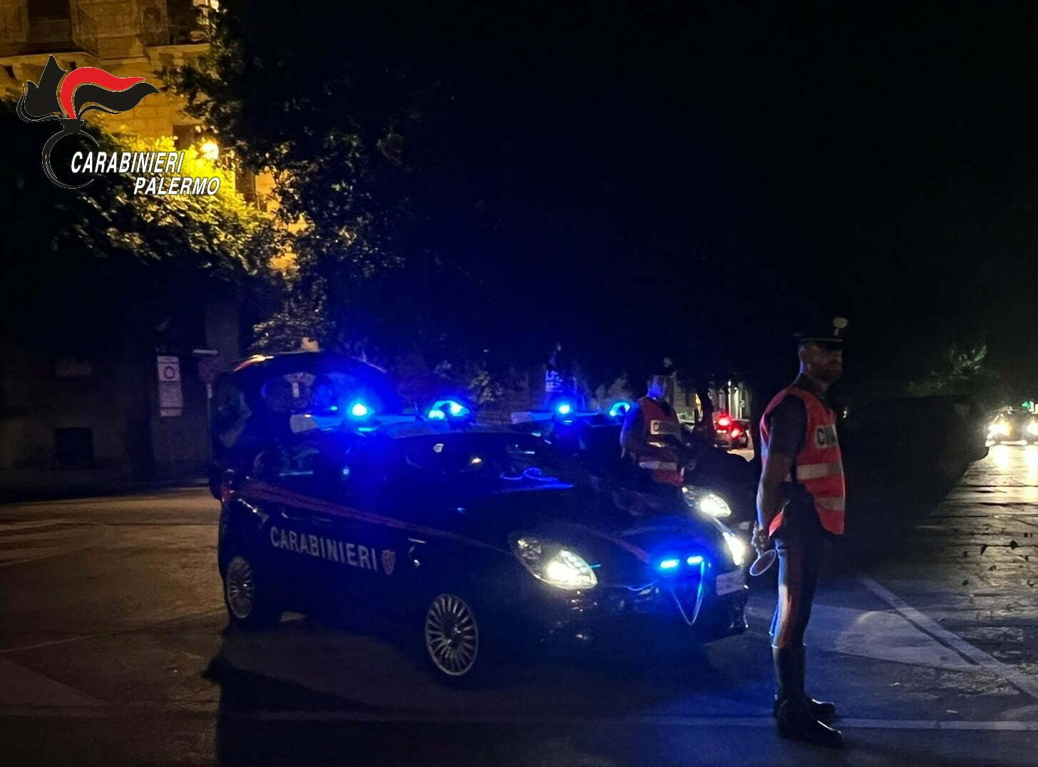 Controllo dei Carabinieri a Palermo, fotografia di repertorio pubblicata da LiveSicilia