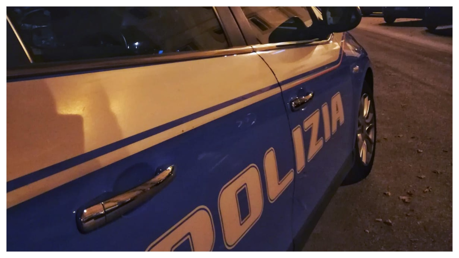 https://livesicilia.it/wp-content/uploads/2026/06/Polizia-Palermo.jpg
