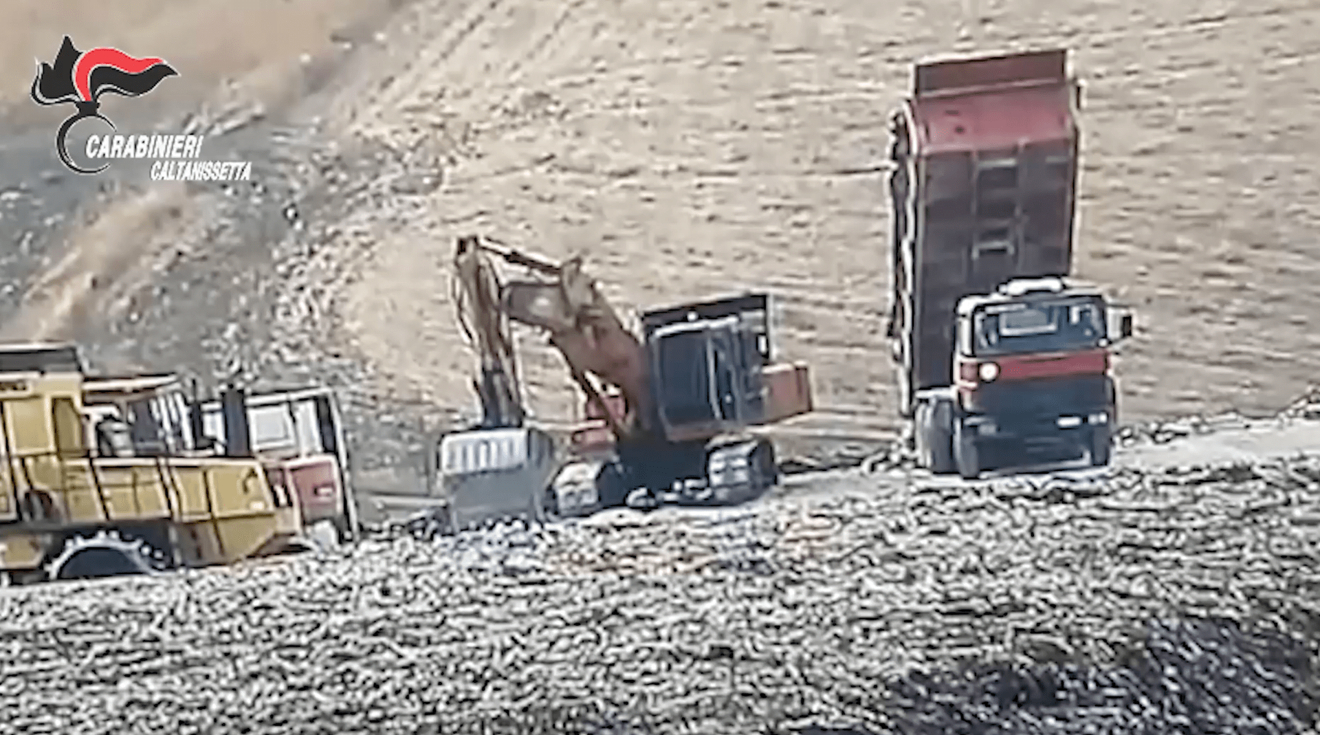 https://livesicilia.it/wp-content/uploads/2026/06/Traffico-di-rifiuti.png?w=1920