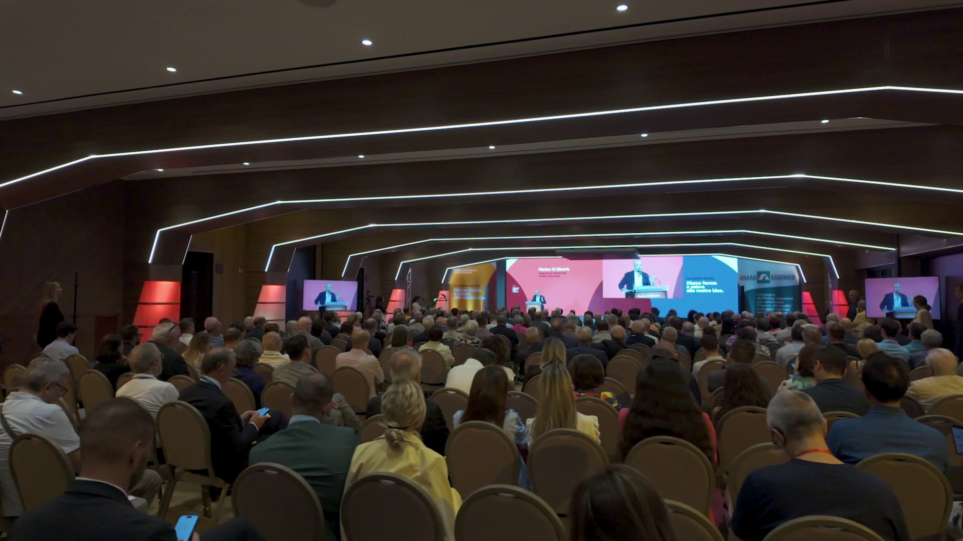 https://livesicilia.it/wp-content/uploads/2026/06/VDQM.jpg