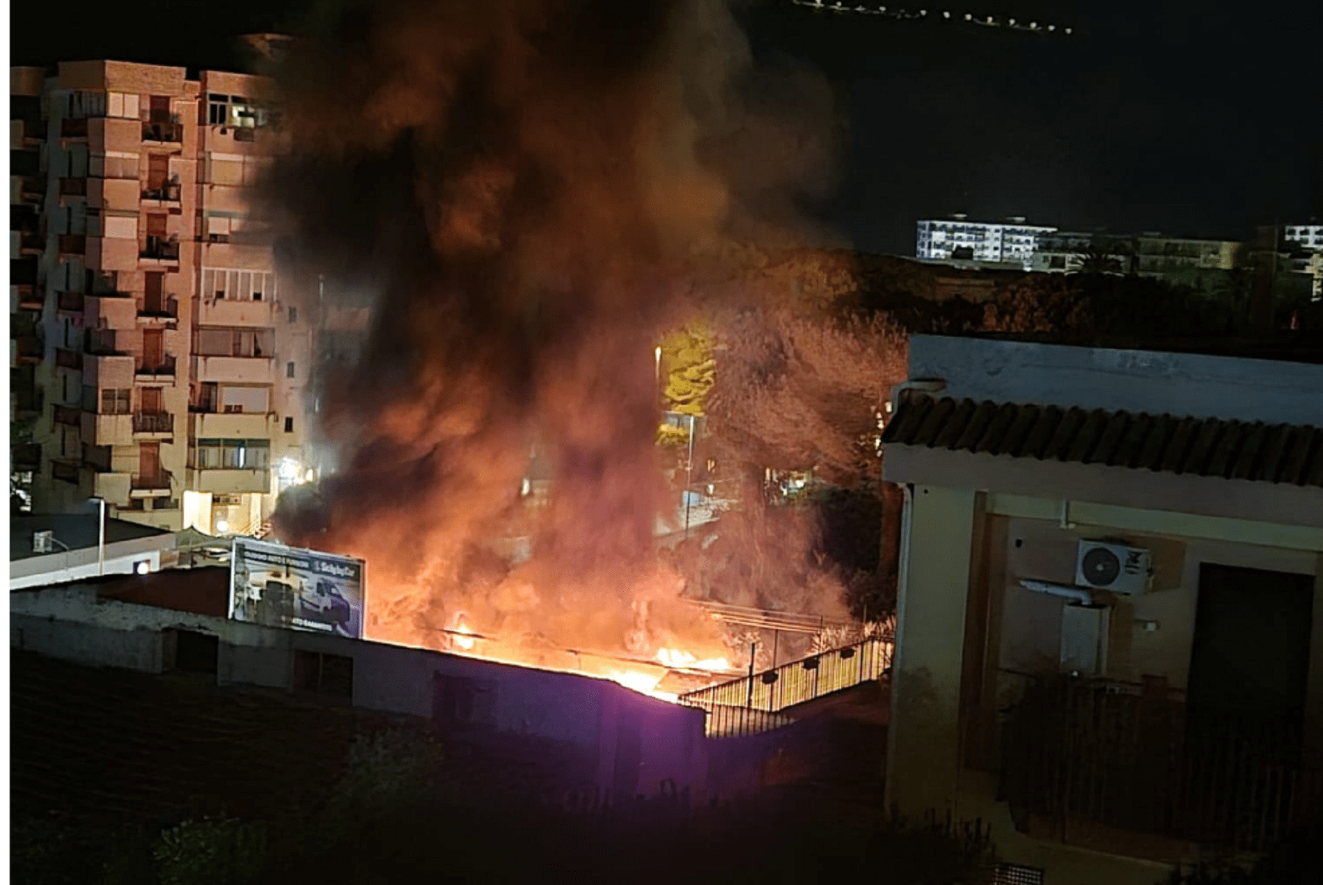 Palermo Attentati A Sicily By Car Biglietto Misterioso Con Dei Nomi Palermo Attentati A Sicily By Car Biglietto Misterioso Con Dei Nomi