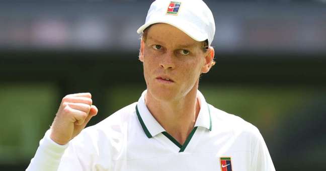 Sinner piega Borges in tre set e vola al terzo turno a Wimbledon