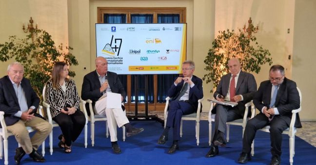 Al Premio Ischia il confronto sull’Americàs Cup e sulla comunicazione in guerra
