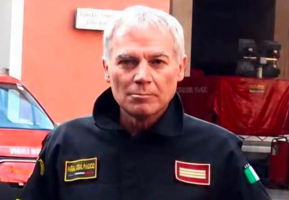 https://livesicilia.it/wp-content/uploads/2026/07/Alessandro-Marchi-vigile-del-fuoco.jpeg