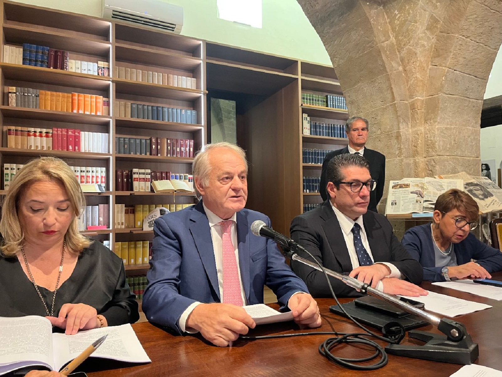 https://livesicilia.it/wp-content/uploads/2026/07/Antonello-Cracolici-Antimafia-Ars.jpeg