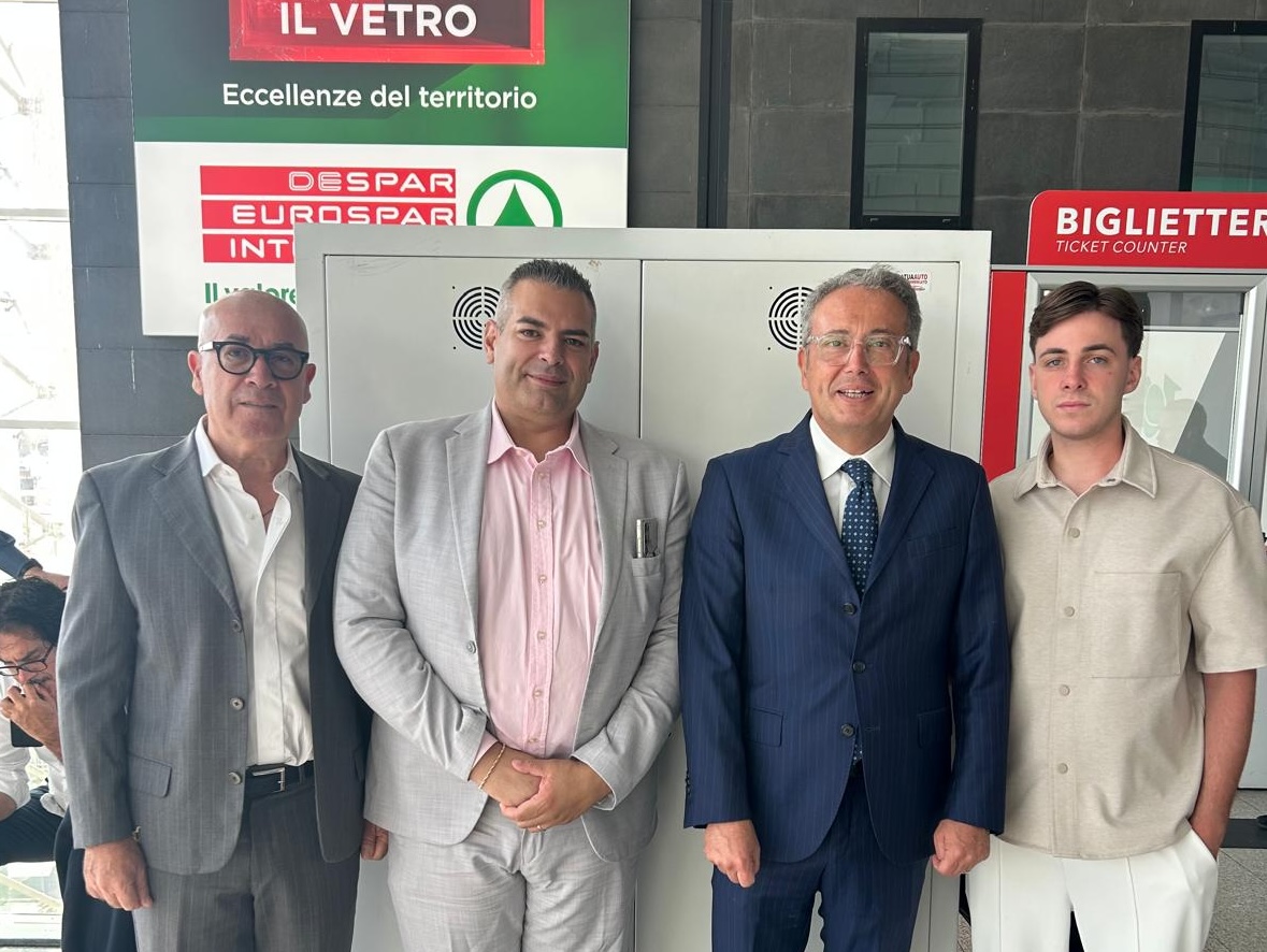 https://livesicilia.it/wp-content/uploads/2026/07/Noi-moderati-Catania-1.jpg