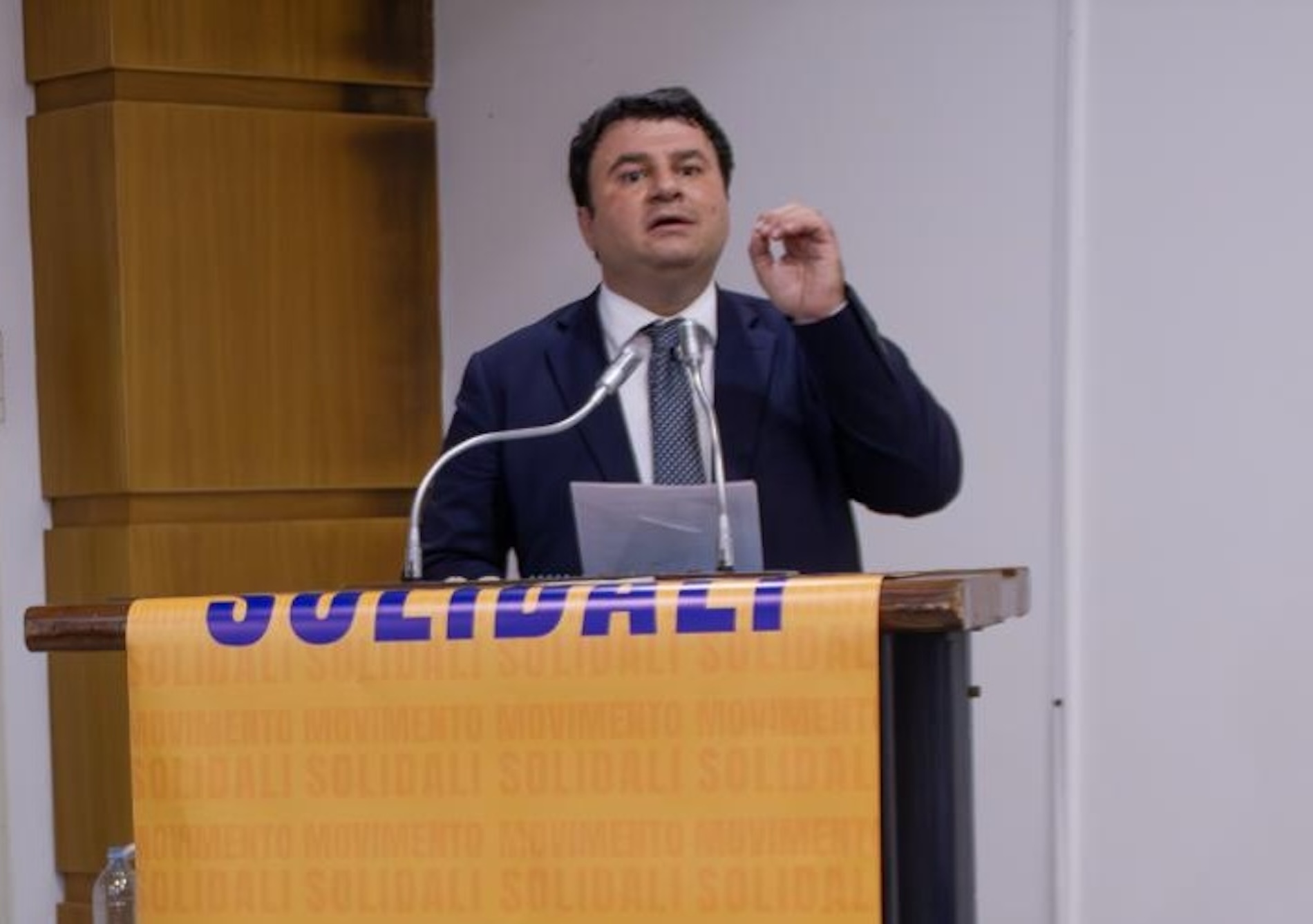 https://livesicilia.it/wp-content/uploads/2026/07/solidali-emiliano-abramo-3.jpeg