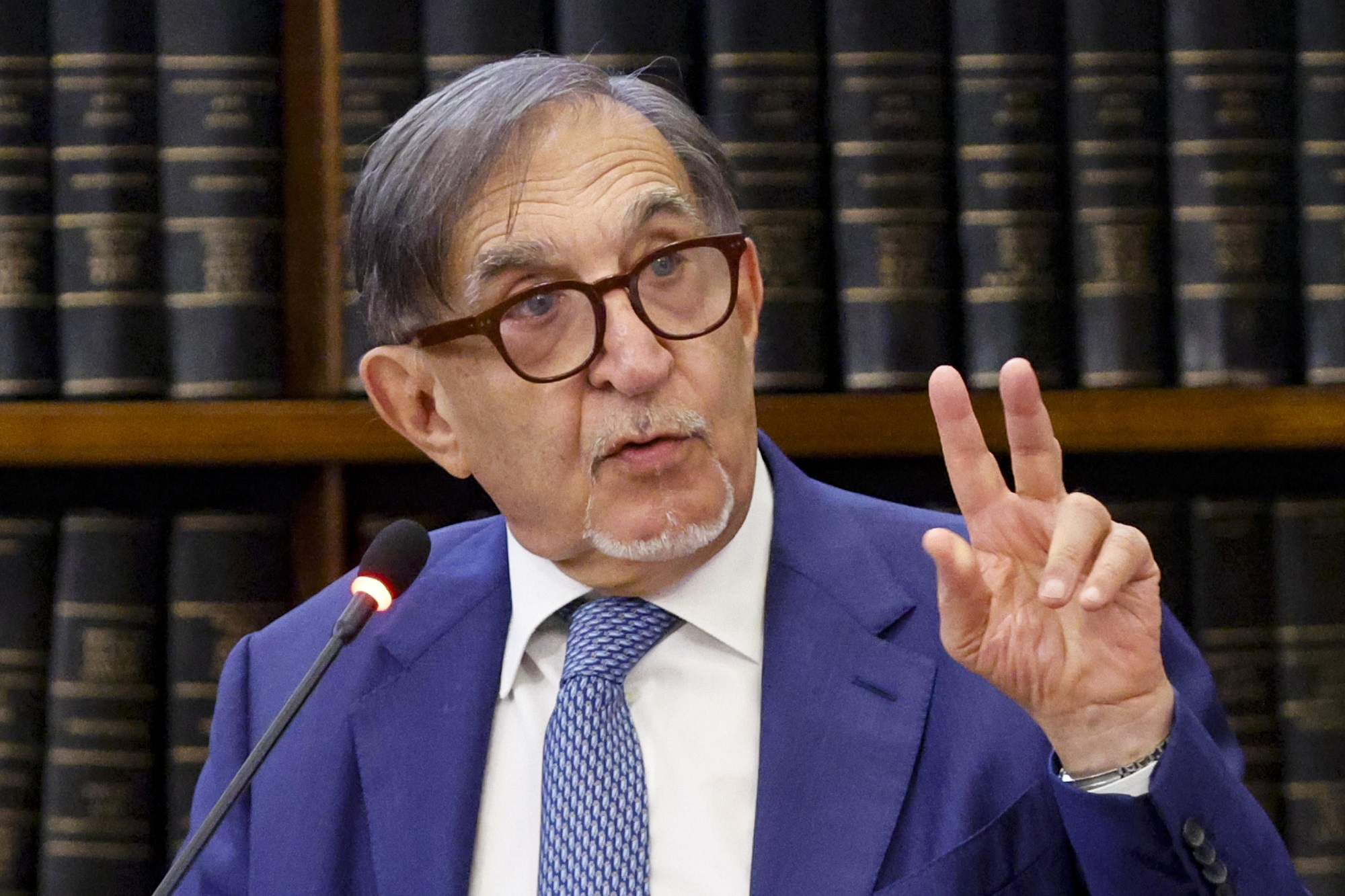 https://livesicilia.it/wp-content/uploads/2026/08/Ignazio-La-Russa.jpg